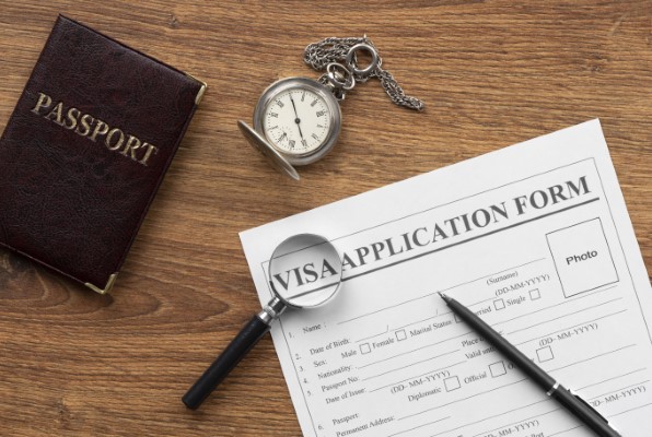 How to Extend a Visa for Business or Work Purposes in dubai